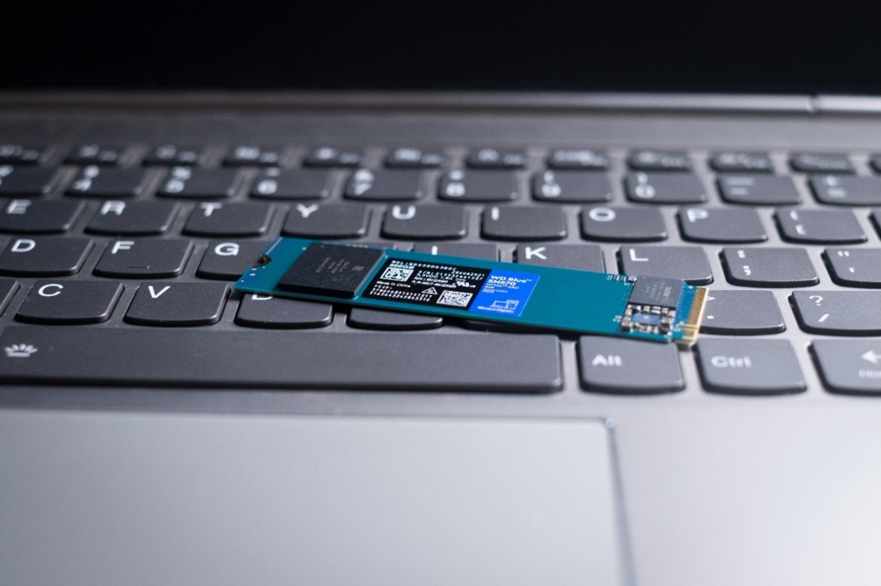 测评“大容量高性能”的wd blue sn570 nvme ssd固态硬盘怎么样？的第1张示图