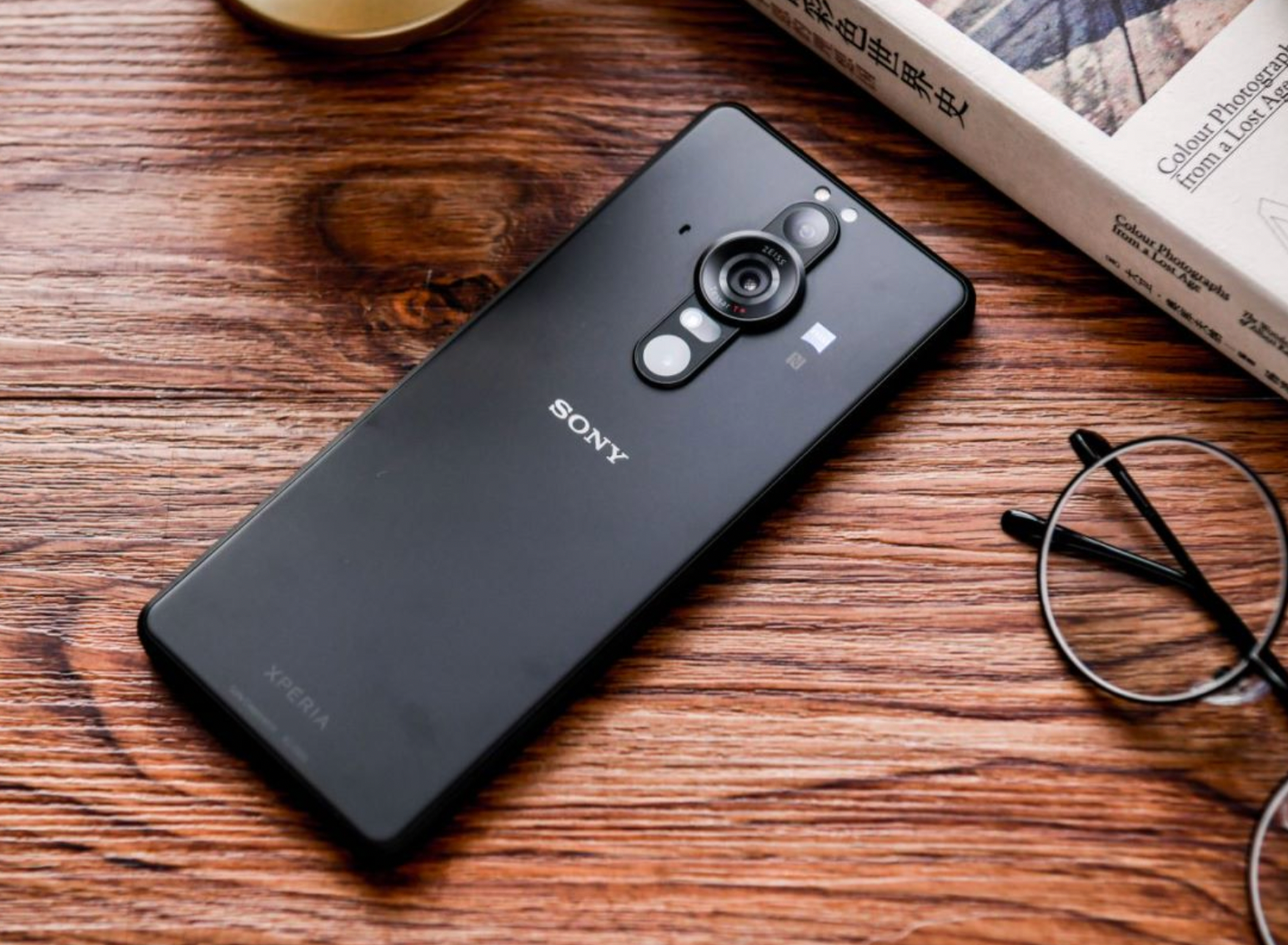 全新黑卡8索尼xperia pro-i手机怎么样？不一样的拍照仪式感~的第1张示图