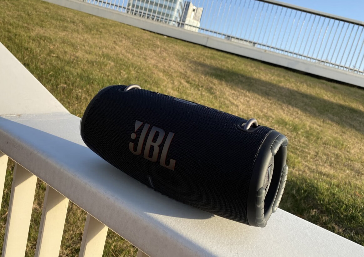 jbl xtreme3便携蓝牙音箱评测：震撼音效来袭的第4张示图