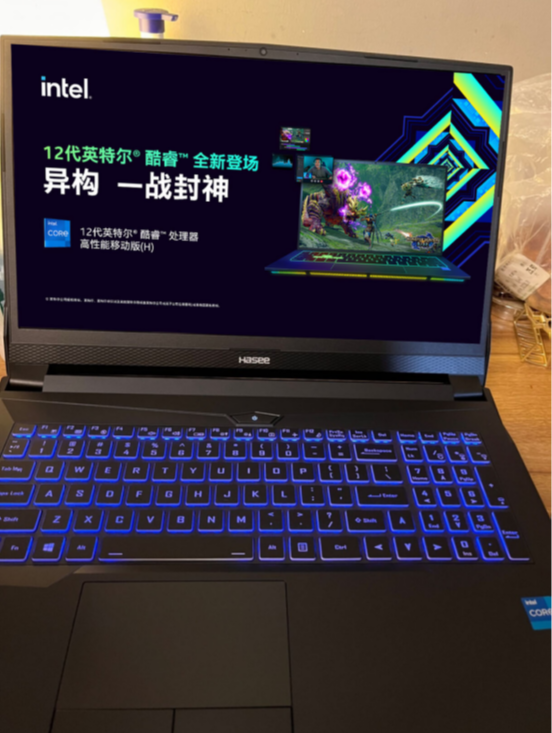 搭载i7-12700h的神舟战神zx9游戏笔记本各方面表现的怎么样？的第1张示图