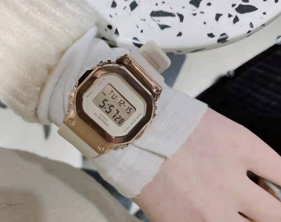 测评卡西欧g-shock girls经典小方块系列手表怎么样？的第2张示图