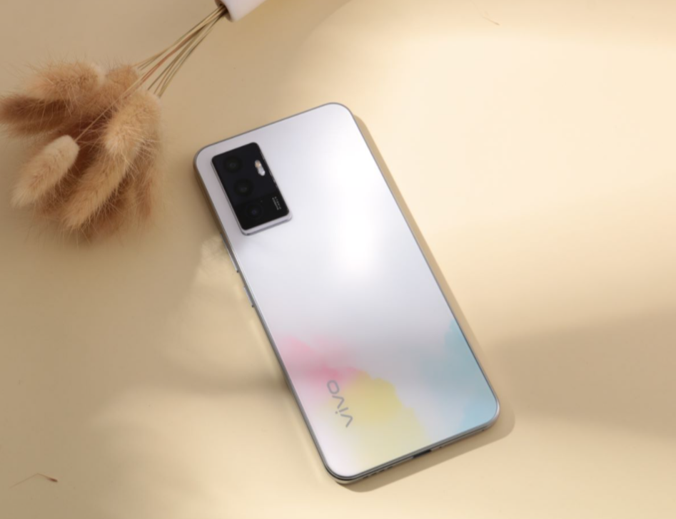 vivo s10e手机测评：前置超高像素镜头加持的第1张示图